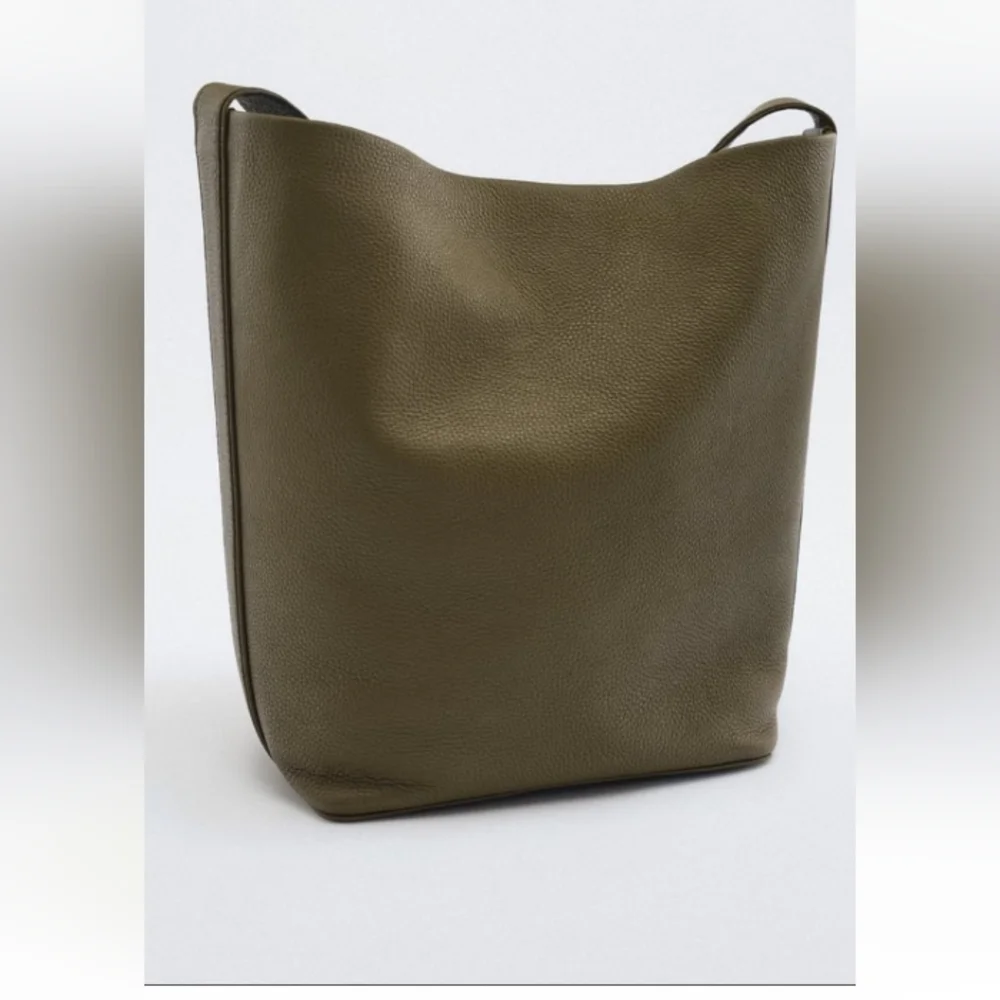 ZARA Leather Bucket Bag - Picture 3 of 9